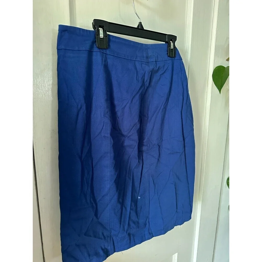 Katherine Barclay Women’s size 10 Blue skirt